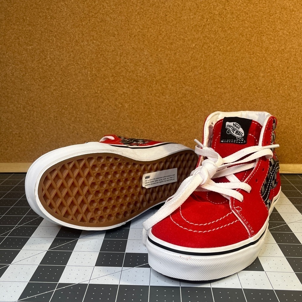 Vans Kids Red High-Top Sneakers
Brand new
NWOT - Picture 8 of 14